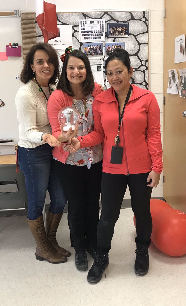 McSpirittDPCDSB's tweet photo. Our ERWs and students won this month’s ECO award for conserving energy!! Remember to SHOW YOU CARE BY DOING YOUR SHARE! We CAN make a difference😊 #mcspiritt https://t.co/IURttLI4sc