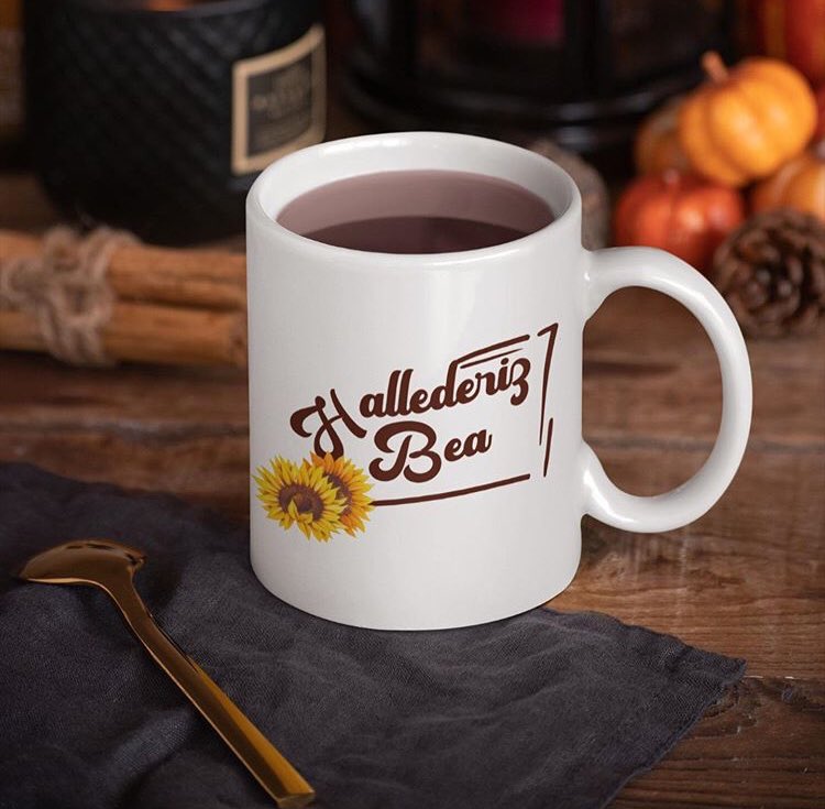 🌻YILBAŞI ÇEKİLİŞİ🌻

Trakyabazaar’dan   @selcuksuthan 
🌾1 kişiye kapüşonlu
🌾1 kişiye poselen kupa
🌾1 kişiye telefon kılıfı
Hediye edeceğiz🎁

Yapmanız gerekenler:
-Sayfayı ve bu twiti beğenmeniz.

Herkese bol şanslar 🍀
(RT yapana 3 çekiliş hakkı)