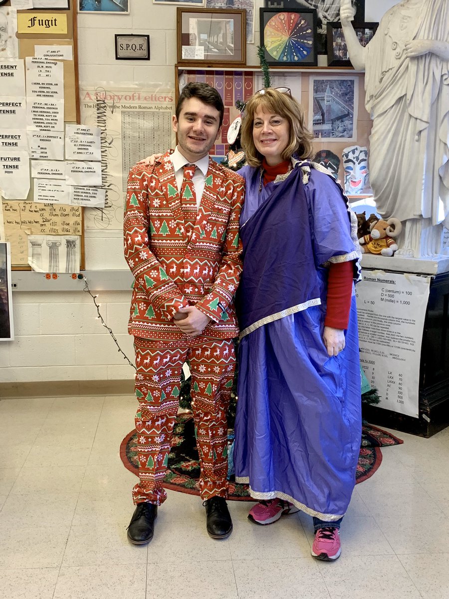 BCHSmagistra's tweet photo. Io Saturnalia! #BCHSLatin students are celebrating day 2 of this ancient midwinter festival in honor of the god Saturn the way the Romans did. #Saturnalia #LatinRocks @BCHSprincipal @MrBroderickBCHS https://t.co/hspNr8Lw16