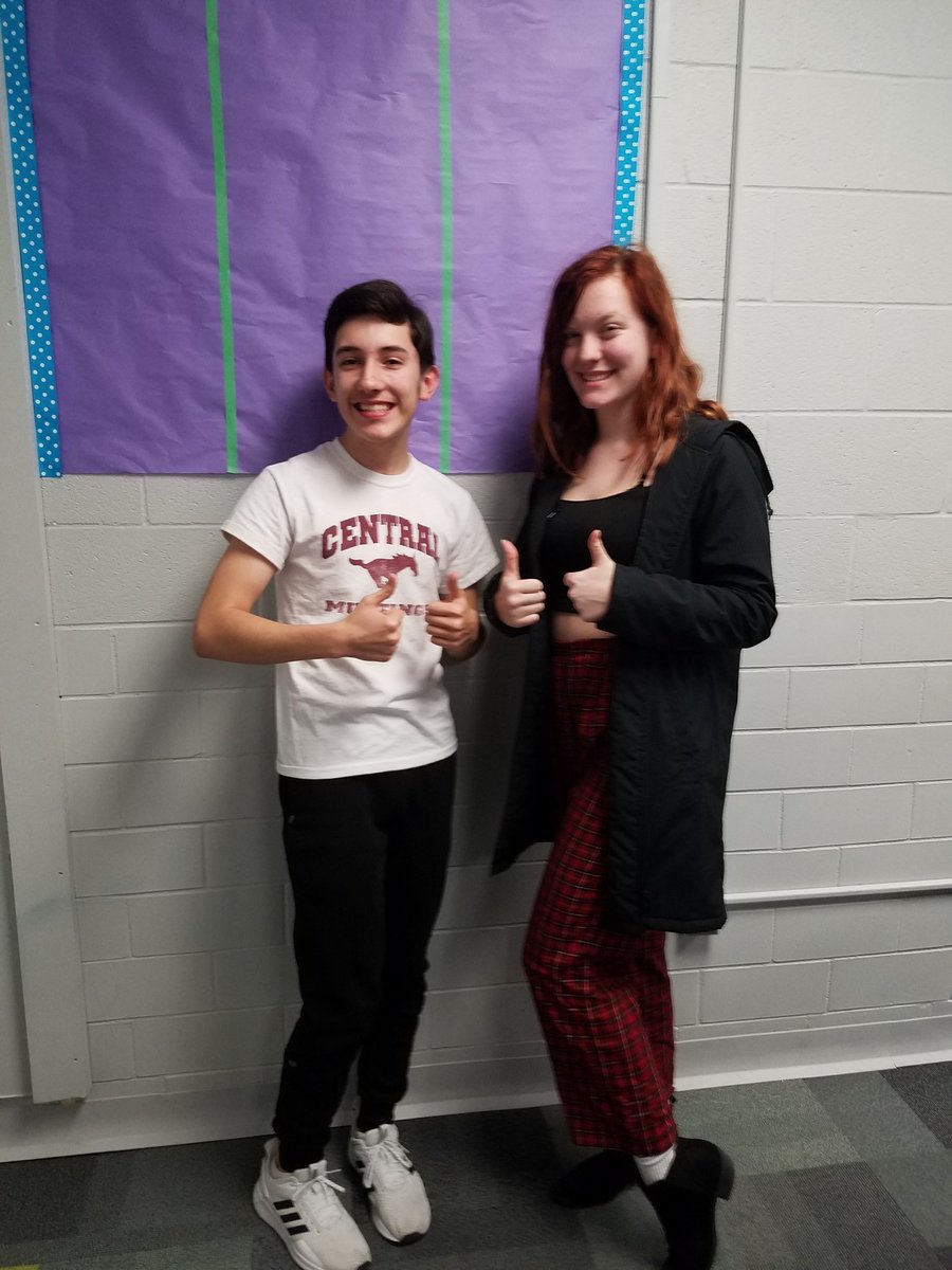 SCdb8_4n6's tweet photo. Cheers to another good season! Pictured are Alejandro Olivares and Chloe Highsmith w/ highest win-loss records on debate team. Kairi Cox + Charlene Arrieta-Renteria are not pictured but were in the top win-loss records as well. Have a great holiday! #mustangpride https://t.co/aNrwwp7LFA