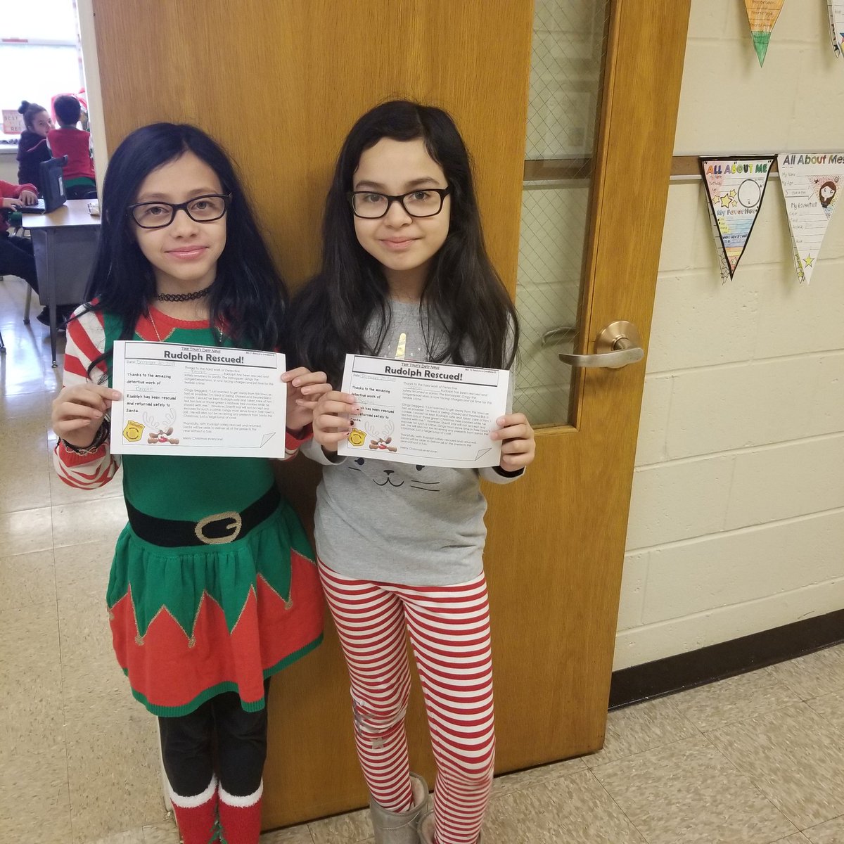 MissVitale's tweet photo. The 3rd graders helped rescue Rudolph in our Once Upon a Crime mystery reading activity!! 🎅🦌🎄 #3rdgrade #d84ontrack @D84Pietrini https://t.co/PCffEMaRNH