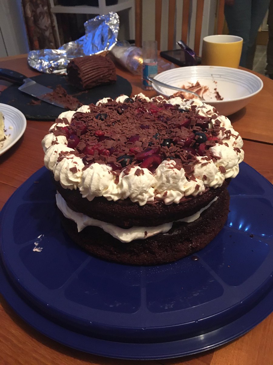 supra_marysia's tweet photo. With the rush before #MASC2019, there wasn’t much time to plan my birthday, but thanks to my friends and husband, I had lots of fun.

Breakfast in the bath, Greek lunch, 3 cakes, board games and a Japanese meal - what else could I want?

As you can see, I’m already 7 years old! https://t.co/D7o7oBMQJT
