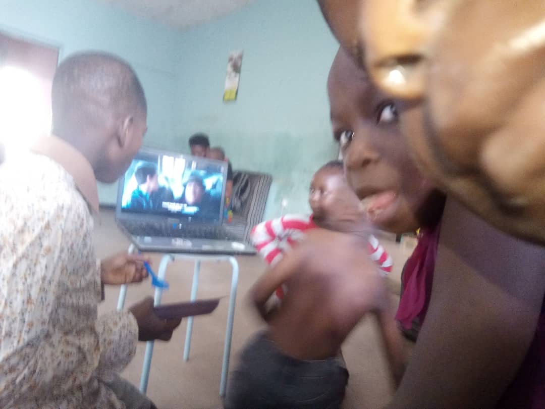 john_todell's tweet photo. Happiness is all about giving to the betterment of others, even if it has to come at the detriment of yours. Happy moments with the kids, has really put a smile on our faces and that of the kids too. Thanks to Toes for the opportunity. One Love.
#Toes4orphans
#Toesoyo. https://t.co/9p81zHhHyy