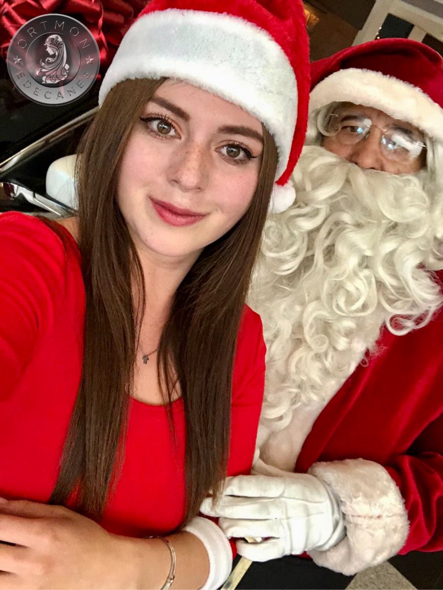 Edecanes_Ortmon's tweet photo. La Navidad está por llegar, pídele a Santa un Jeep, puedes venir a galerías, te estaremos esperando 😉 #ChicasOrtmonChicasBien suscríbete a nuestro canal https://t.co/fCsHcSuEns https://t.co/kRM2VS5o4r