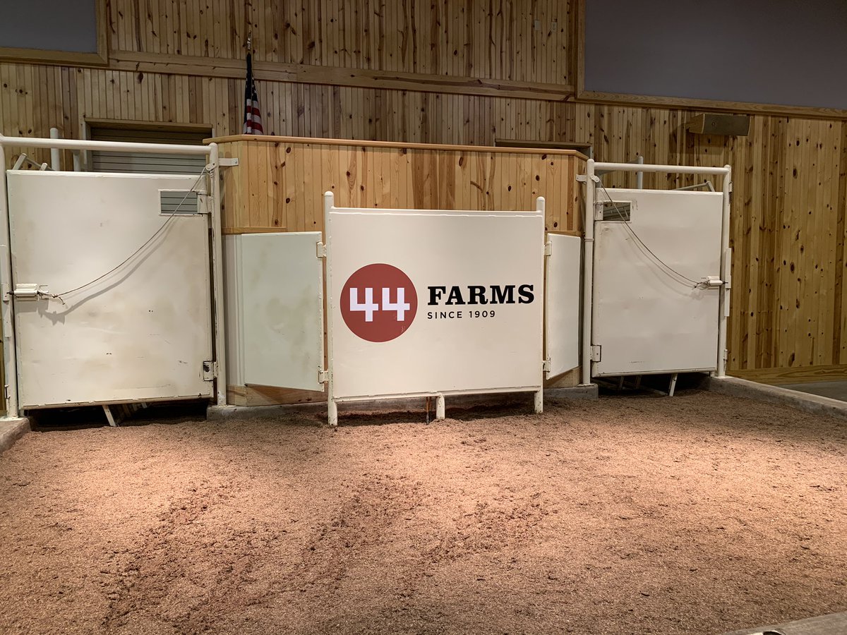 Ross Bjork tweet media