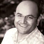 “O iyi insanlar, o güzel atlara binip çekip gittiler. Demirin tuncuna, insanın piçine kaldık.”