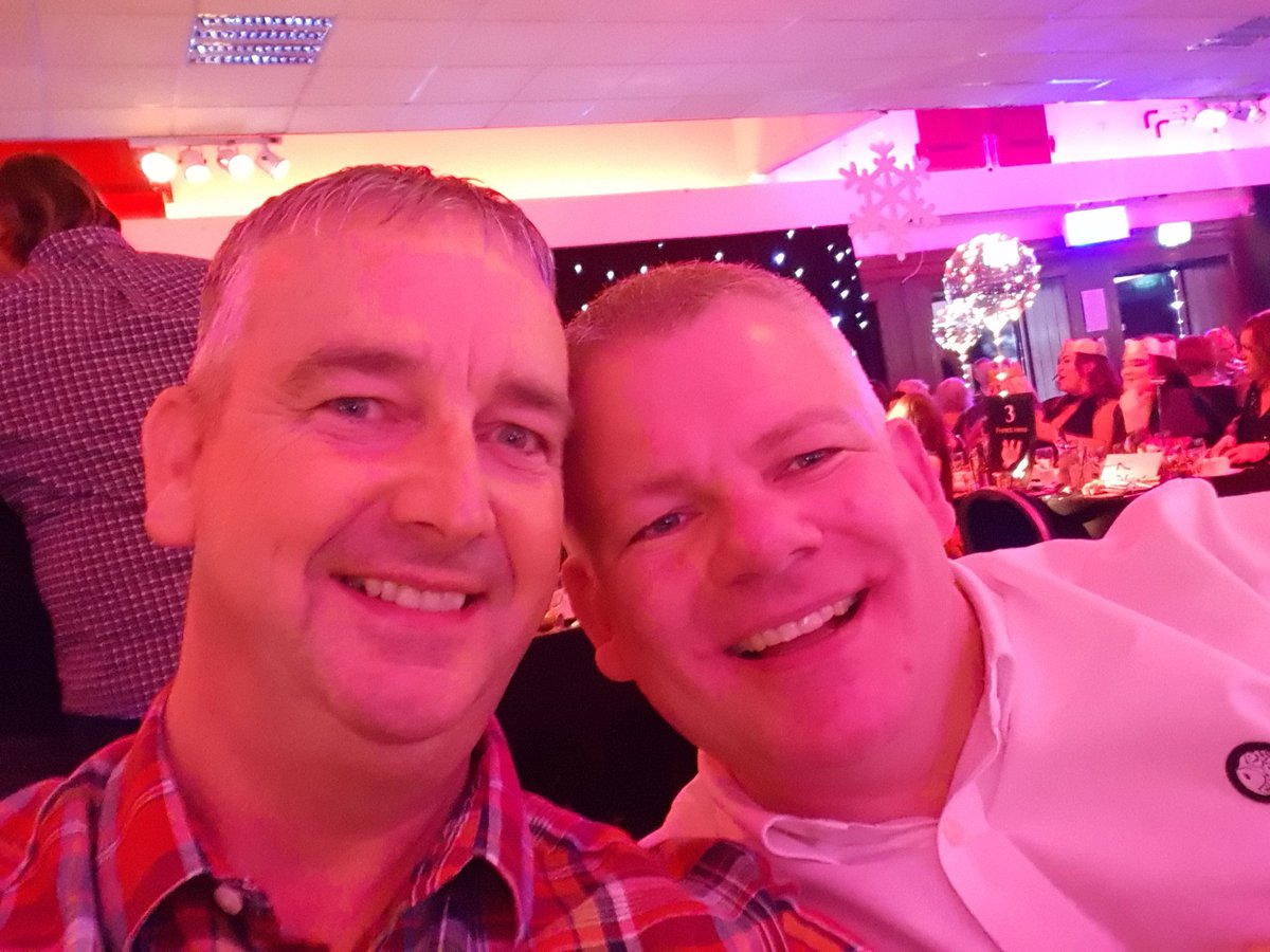 AdamsonRoss's tweet photo. Dumb and dumber #cornxmas https://t.co/cRipC9eVvg