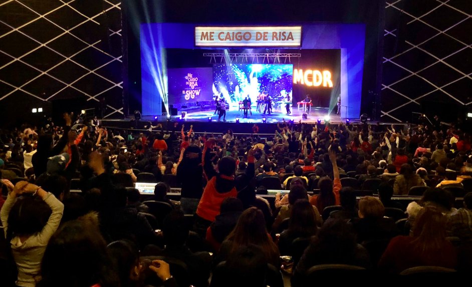 RICH_MARGALEFF's tweet photo. ¡¡El último show del año, muchas gracias #Toluca!! @MeCaigoDeRisa #MCDRElShow https://t.co/Oh8D3v868o