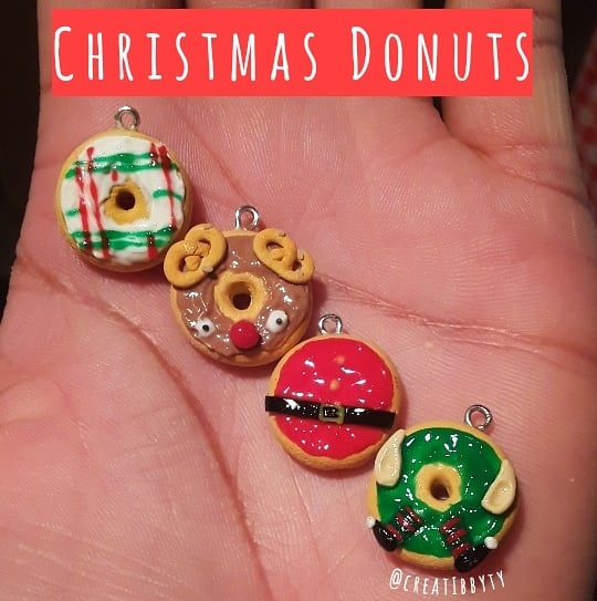 CreaTIBBYty's tweet photo. #Creatibbyty #PolymerClayCharms #PolymerClay #Food #Tiny #Cute #Kawaii #Miniatures  #Creativity #FimoCreations #KawaiiCharms #Clay #Sculptor #ClaySculptor #Realistic #PolymerClayArtist #ClayWork #HandMadeCreation #ClayArtist #ClayLife #Art #CreativeArt #Fimo #Donuts #KrispyKreme https://t.co/MQ2IGq7MYf