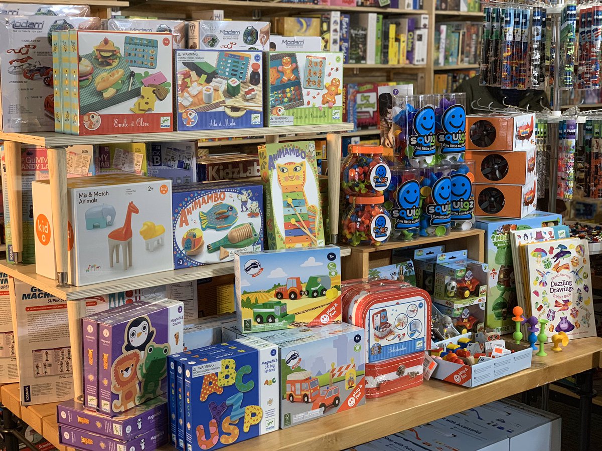 gamegiantfargo's tweet photo. If you still need a few last minutes gifts or just getting started on your holiday shopping (like me🙋🏽‍♀️), our shelves are still stocked with our favorite gifts! ☃️

Game Giant &amp; VINYL GIANT hours until Christmas...

Fri &amp; Sat: 10a-10p
Sun: 11a-5p
Mon: 10a-10p
Christmas Eve: 9a-3p https://t.co/hOB62KHQrA