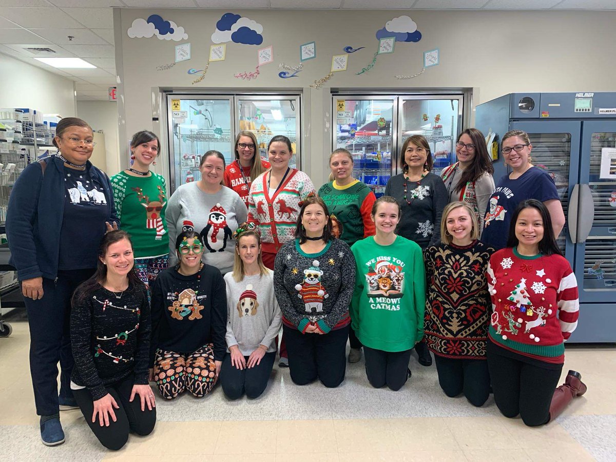 lblagg1's tweet photo. Holiday spirit week. https://t.co/g2VvhZDjx0