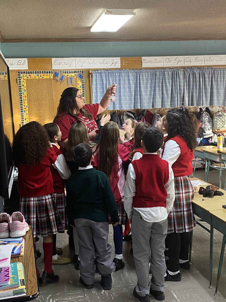 PhilipBHKelly's tweet photo. It was a real treat to see @MarenoAlly get her 4th Grade #Christmas present this morning!  @SMSSchool3510 @RCDASupt @RCDASchools @CathSchoolNews https://t.co/7Aqgtdd4j1