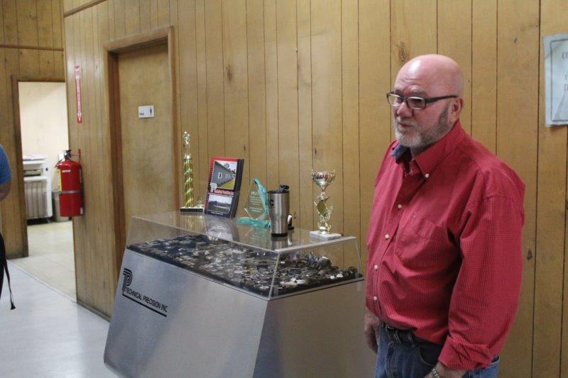 wscmwc's tweet photo. The @wscmwc teams were busy filming last week at their featured manufacturers!  We tagged along with the team from @LLakeviewer who began their filming at Technical Precision in Hadley. Here they are in action...  #whatssocool  #manufacturing https://t.co/fCw5tQqalW
