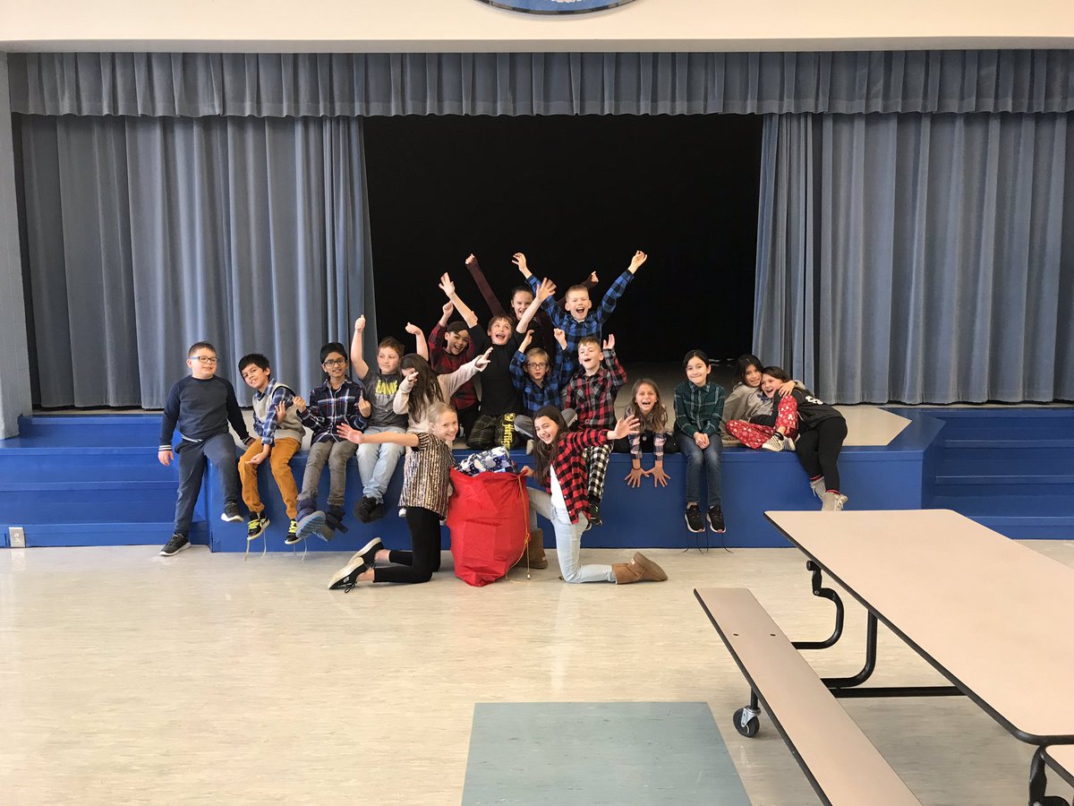 PVFlight406's tweet photo. Winter Wonderland Escape Room SUCCESS!!! What a great way to end before a long winters break! I’m off to take a long winters nap! #WorthIt #ProudTeacher @d46webmaster @PVEaglesD46 https://t.co/Xx7Q0DvWaE
