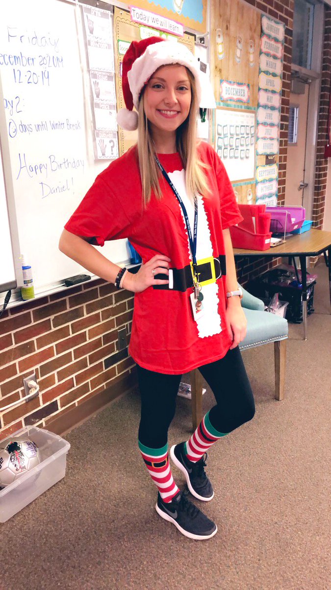 missgilbert23's tweet photo. It’s officially Winter Break! Have a relaxing, happy and safe holiday. See you in 2020✨ https://t.co/VaHo4EpbMc