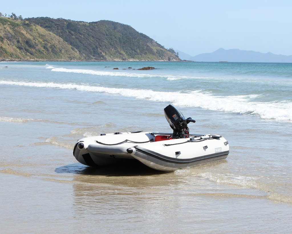 RedBeardSails's tweet photo. Red Beard Sailing is now carrying #Takacat inflatable #catamaran boats! Discover more about the five models we're offering: https://t.co/bVhdSYXlzp https://t.co/8JOPZa9KEi