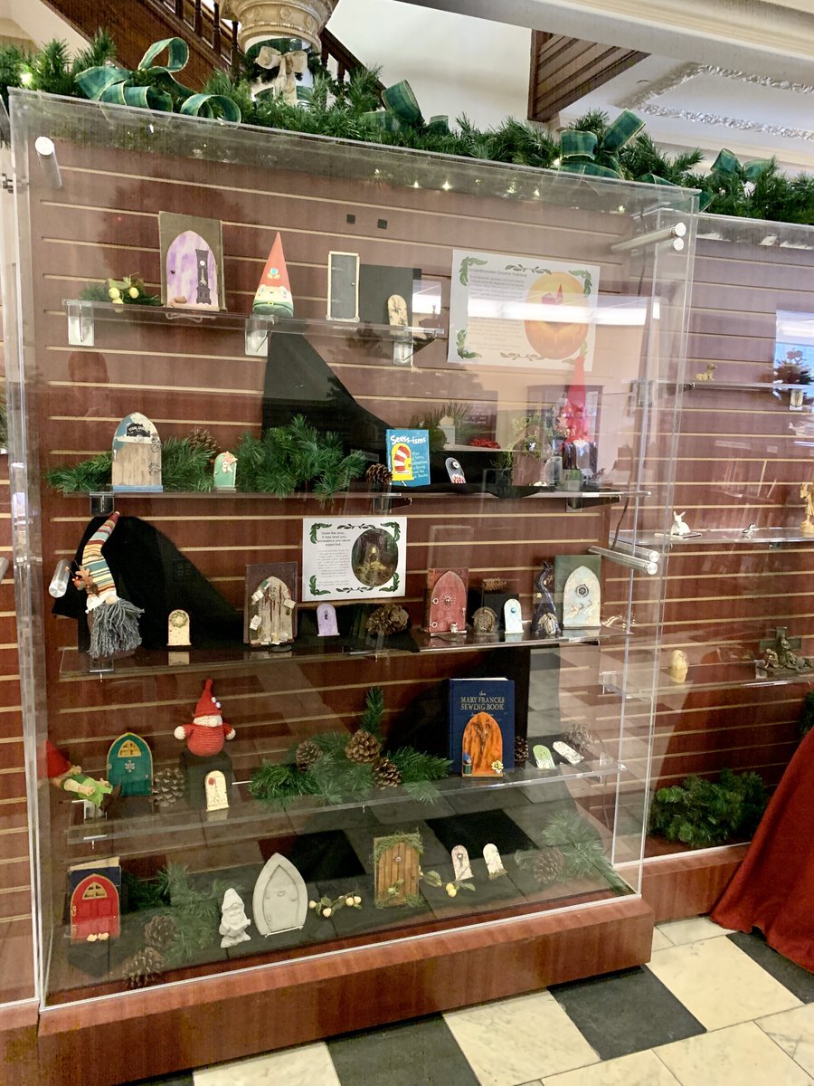 PiquaLibrary's tweet photo. The theme of our holiday decorations this year is #ChristmasCreatures from Around the World. https://t.co/PgQkZ0FLM1