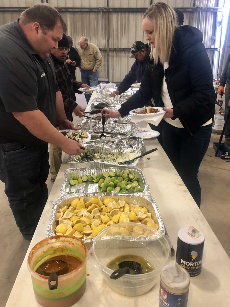 KeystoneSynergy's tweet photo. #KeystoneSynergy is blessed to facilitate regular times of food and fellowship for the Keystone family. Taco Fridays are a perennial favorite. https://t.co/Gb2c0YAVYS
