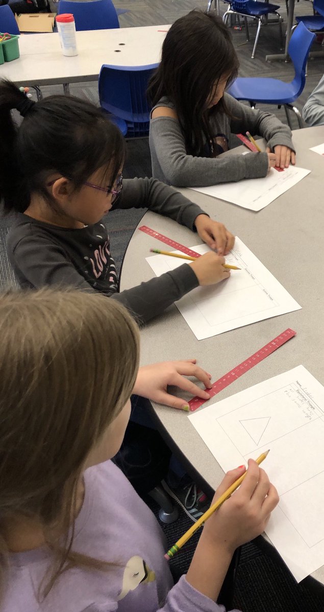 Math_BPS's tweet image. Second grade @PierceBPS mathematicians build and draw models to help learn mathematics concepts. @kk01bps @DannyPruzinsky  @BirminghamPS