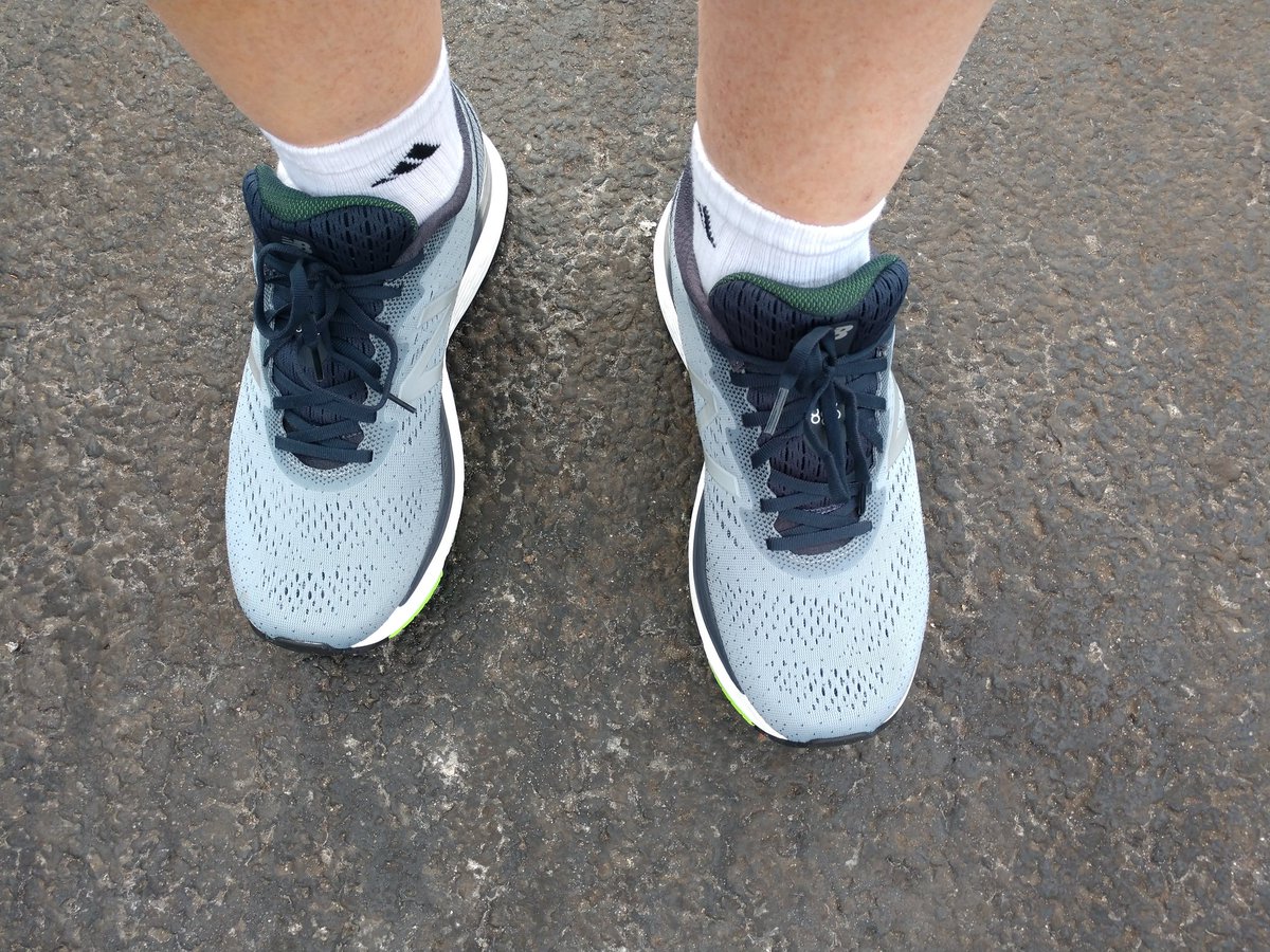 WilliamSugas's tweet photo. @SonRanto @NiseiLounge @GmanTavern Got my new pub crawl shoes #RockingTheSuburbs #BoomerApproved #BoomerIsACompliment https://t.co/tL7rJl8EWk
