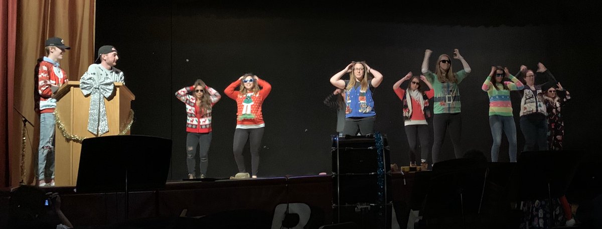 AW_PE's tweet photo. Thank you @BMarauders for supporting the performances at our Banting’s Got Talent #BGT19 @SCDSB_Schools https://t.co/29paqKhOJn