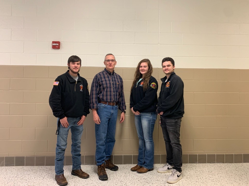 WHSFAChief's tweet photo. This group brought me to tears this am with their kind words and gift they made. Just want to make a difference!  @WalkertownHigh #wsfcscte https://t.co/GMh7OcIwI7