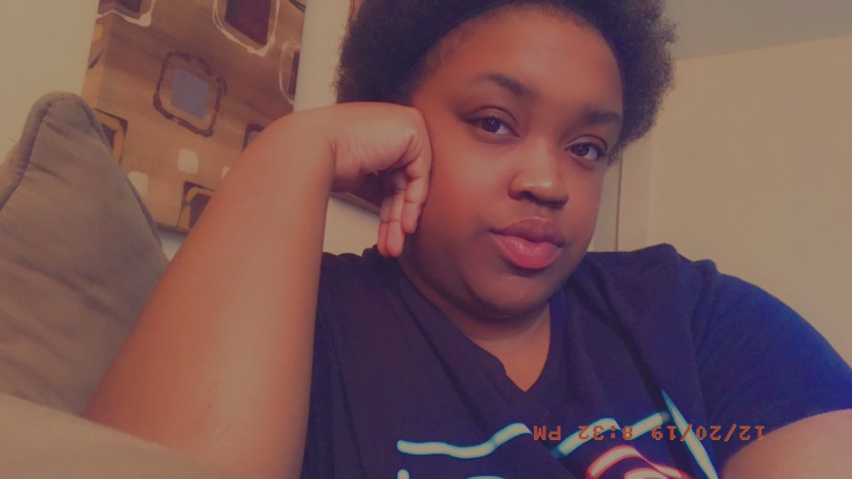 StarlightDriver's tweet photo. Poppington β¨β¨
#naturalhair #SkinPopping https://t.co/Y5WnhAn4b6