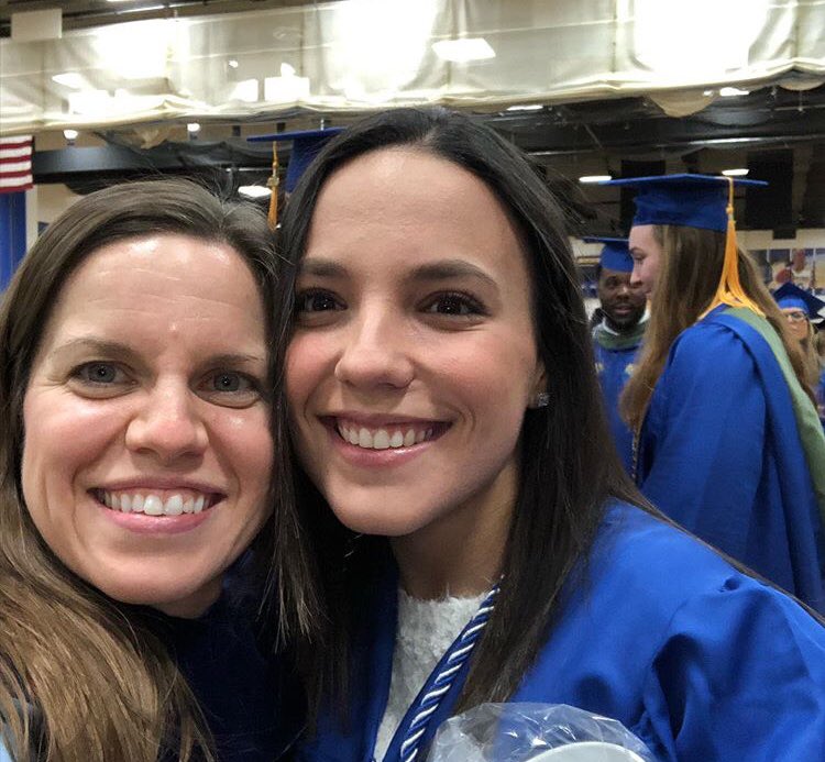hofchhs's tweet photo. Congratulations #hofchhs graduates!! #hofgrad19 https://t.co/OFSfb77qIj