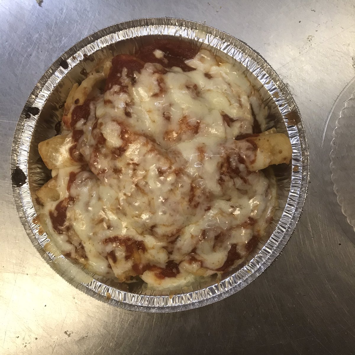 MercsPizza's tweet photo. WARNING!: Don’t drool on your phone while looking at this pictures. #CallMercs https://t.co/wFcvR8AZvQ