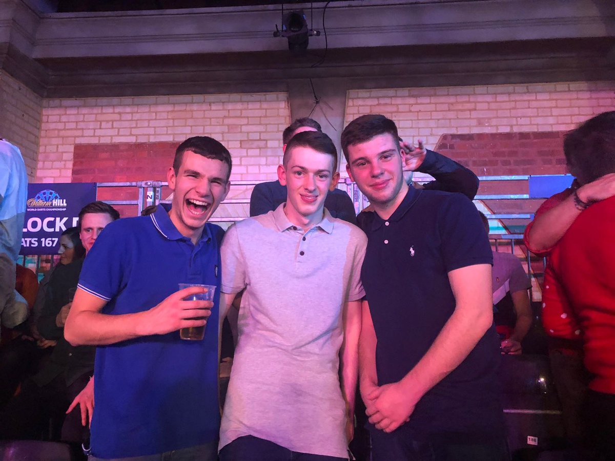 elliotwraight's tweet photo. Wednesday nights are for the boys https://t.co/f5LFyFMKPN