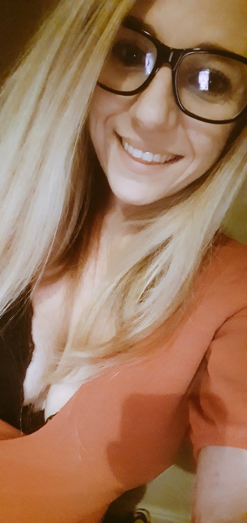 ZoePickett's tweet photo. I had a date with my girlfriends tonight and I didnt realise how much I needed it. ❤ #goodfood #yummy #wagamama #datewithfriends #muchneeded #catchup https://t.co/sXpuBRtAKm