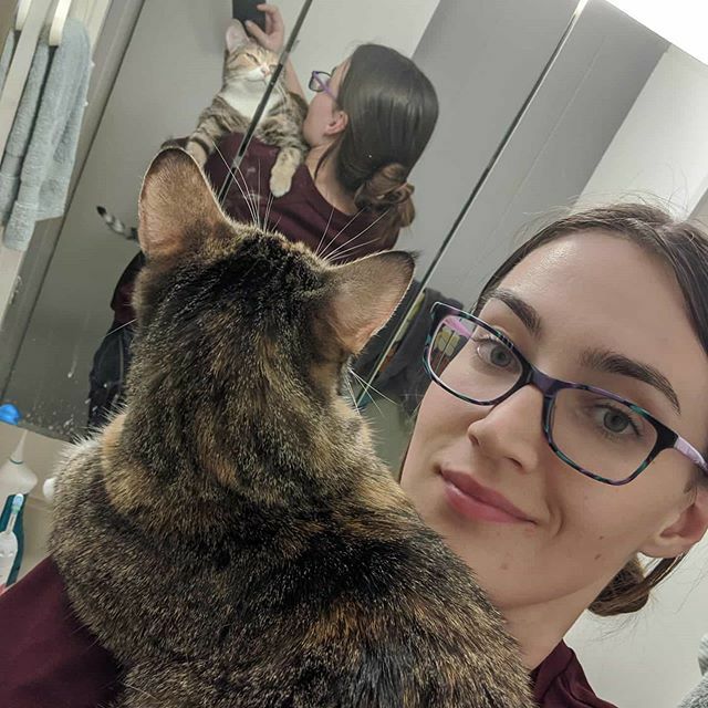 leahroseFTW's tweet photo. I love the fact that she just dramatically drapes herself over my shoulder. Weirdo. .
.
.
.
.
.
.
.
#leahroseftw #depression #esa #mikomew #adoptdontshop #hawaii #toebeans #prettykitty #girlswithglasses #mirrorselfie #selca #hawaiilife #greeneyes https://t.co/gbtfFkky97 https://t.co/jOmeYYGfmo