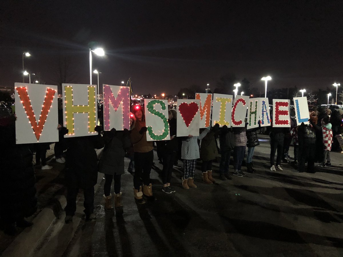 rdmooney's tweet photo. Thx @VHMSVikings community for coming out to support Moonbeams for Sweet Dreams and to show our support for one of our very own Vikings. @kpcrabtree @rochcommschools #vhglow https://t.co/HJ7UUpwaKf