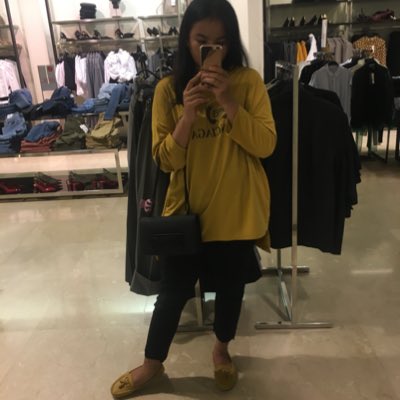 RizkaDwi tweet media