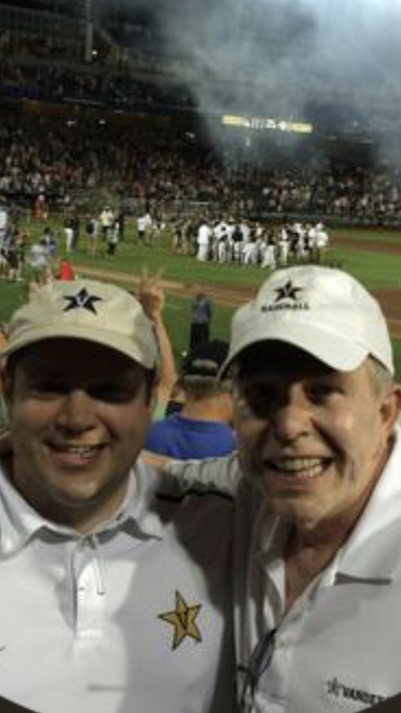 JeffFecht's tweet photo. @vucommodores A great night in 2014 @vucommodores #12DaysofDores https://t.co/PEu6CnF525