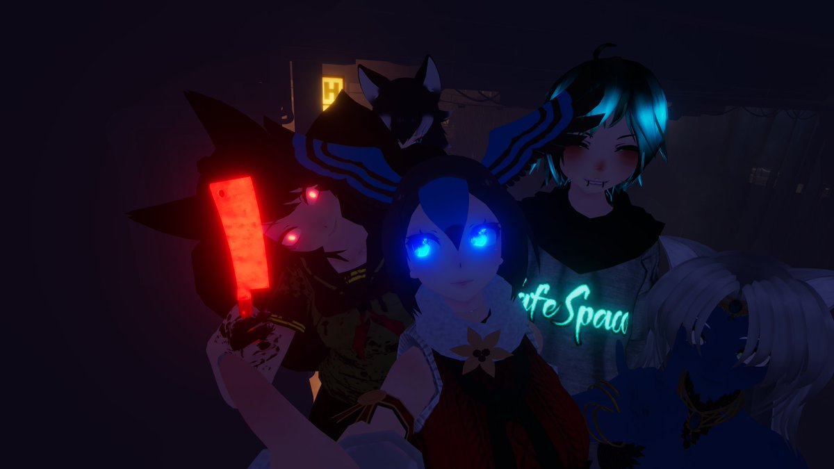 NFeathertouch's tweet photo. Fantastic night, once again thanks for all of the support, great to play some #superanimalroyale with tiggu, @_Catza_ and phox. Then was great to chill with everyone on #VRChat and explore some worlds. After that jumped onto #LavenderVR with @TGiygas for some testing #VRCfamily https://t.co/uN3Z2ejVEi