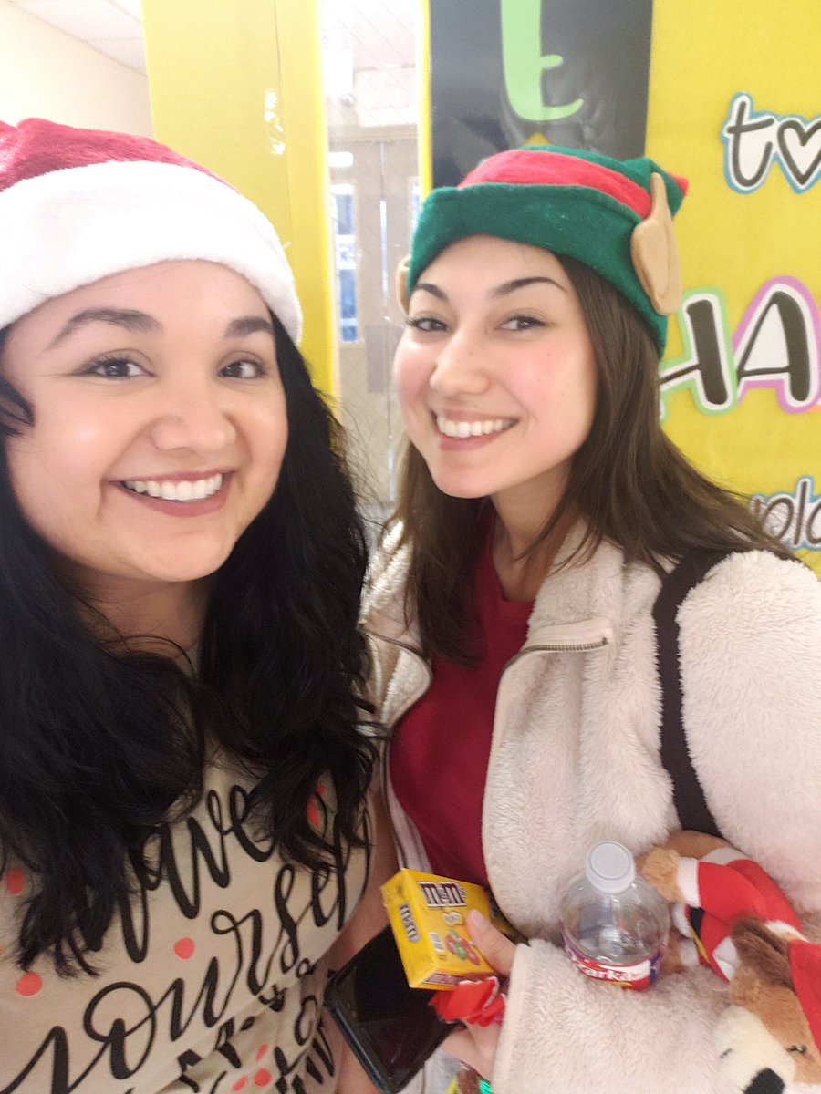 nlongoriaHS's tweet photo. It has been a crazy week, we had pajamas, Mr. &Mrs. Clause, and a jingling performance but we made it! Can't wait to see our students grow more in 2020!! Merry Christmas all and Happy New Year!! #mayfieldsHSmunchkins #HeadStart @HeadStartHeroes @HeadStartgov @wfisdearlylearn https://t.co/wtLerDjv2g
