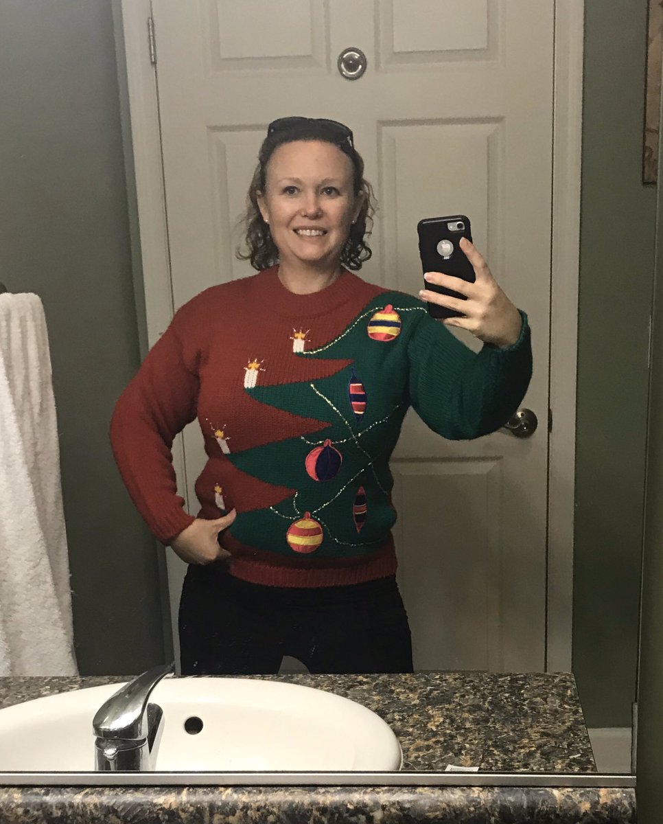 Millerta011's tweet photo. Thank you @FallonTonight @jimmyfallon #feelingfestive https://t.co/mC0UIJHpxR