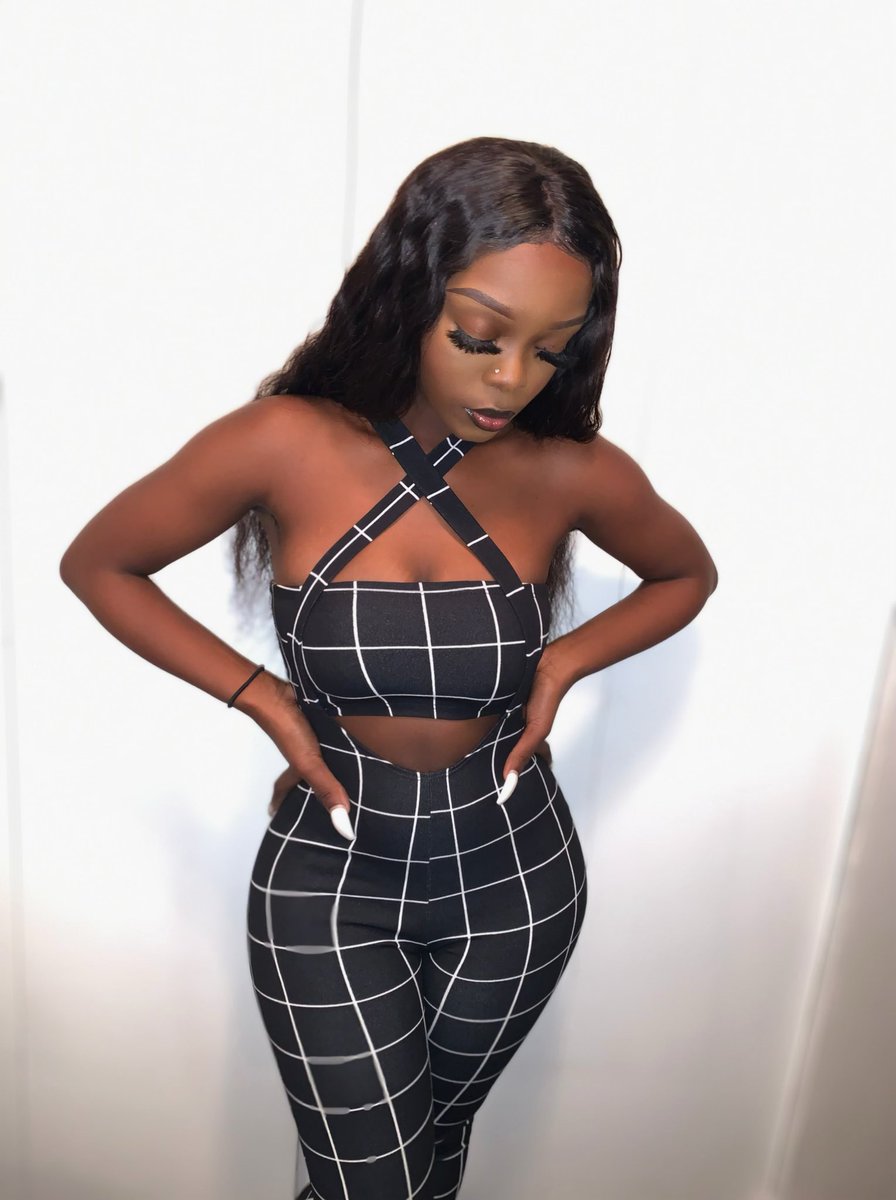 RadianceFirst1's tweet photo. @FashionNova never disappoints‼️💋 https://t.co/vnSR5rFdxH
