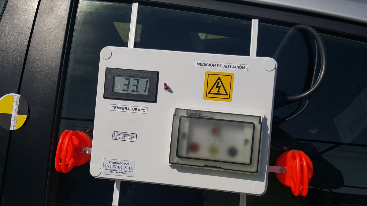 GabrielZanetto's tweet photo. Esta semana en @CESVI se  analizaron  las condiciones de seguridad en la prueba del impacto del Toyota Prius #TOYOTA , @ing_unlp  #CentralFOXNitro #FS3 https://t.co/RKzx8R1YF5