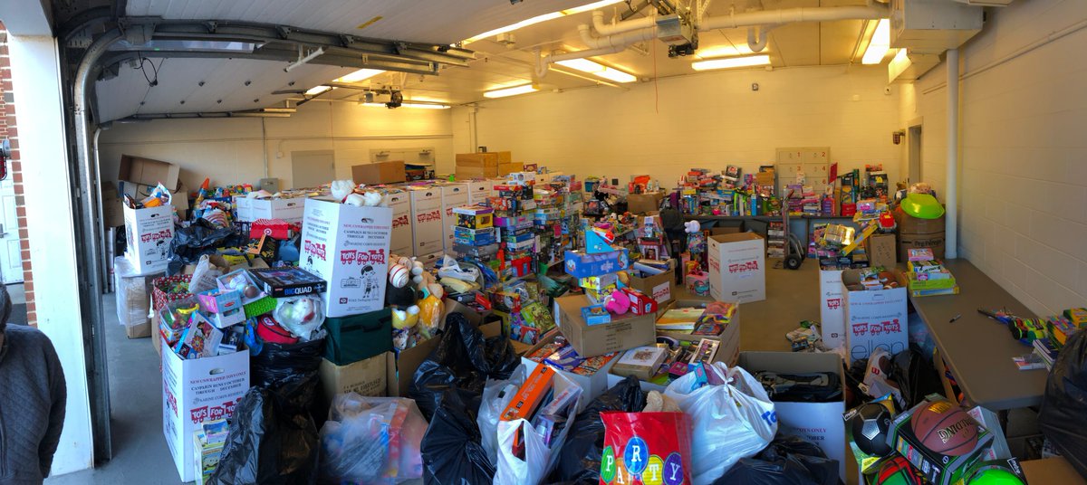 UGPD's tweet photo. @ugpd concluded our @ToysForTots_USA drive We have been blessed with tremendous support year after year, Thank You. We delivered the last of the hundreds of toys to Barb Jansons at Lower Salford Police Department. Santa might be jealous. https://t.co/QaRYcYoWoh