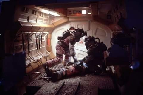 HumanWormBaby86's tweet photo. Good morning it's day 355 in celebrating the 40th anniversary of ALIEN 🙂❤️ #Alien #Nostromo #MyAlien40th @AlienAnthology https://t.co/ijODLGDWk6