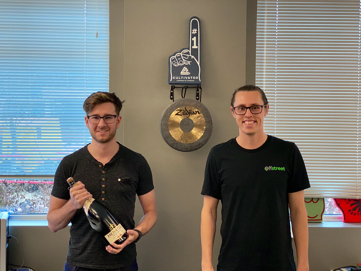 cultivatorsk's tweet photo. 🍾 GONG WORTHY MOMENT 🍾

Offstreet (B2B Parking Management Software) officially closed their pre-seed fundraising round today!💰

Stay tuned for more milestones in 2020!

#SKtech #SKstartups #CultivateSK #STSI https://t.co/30Ku3SnppE