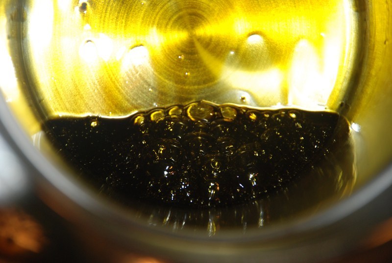 HealthPost2's tweet photo. A Recipe To Make Cannabis Oil For A Chemotherapy Alternative https://t.co/C4IDlTfNqp https://t.co/9NRImgai43