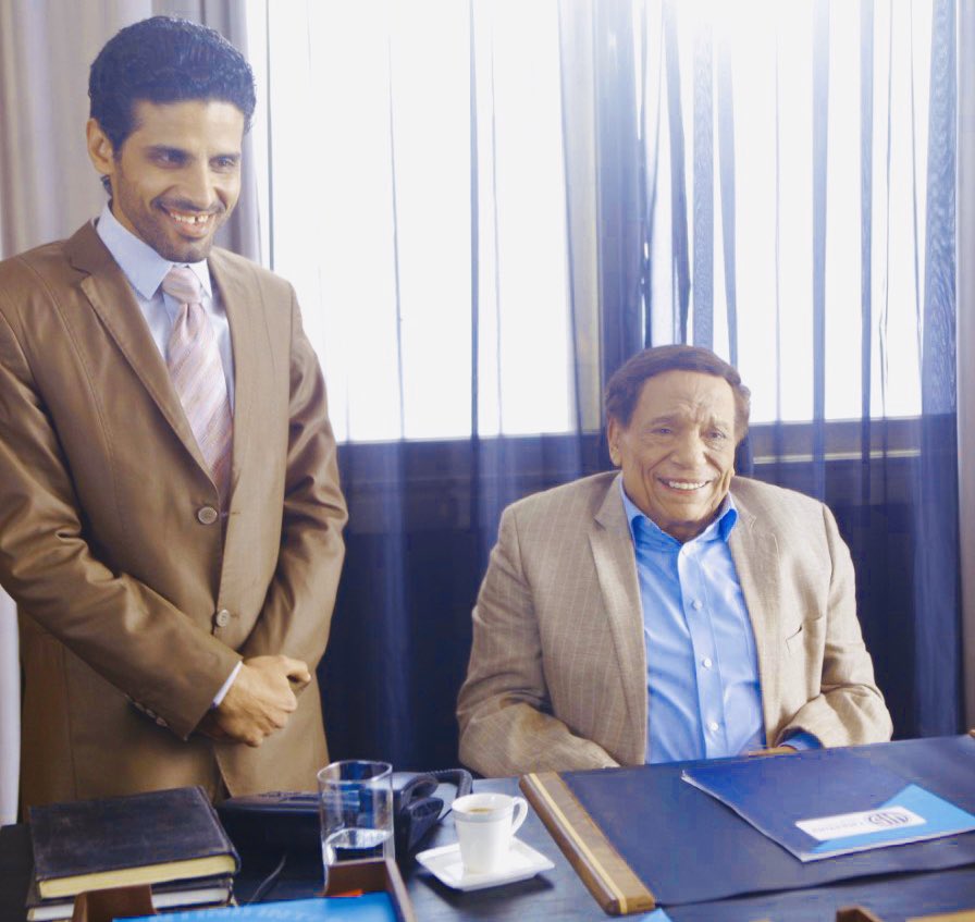 HamdyActor's tweet photo. الزعيم صفه حقيقه يستحقها الأستاذ فهو زعيم للفن المصري والعربي بأكمله أذا أردت معرفة تاريخ الفن المصري عليك دراسة أعماله شرف حقيقي ليا الوقوف أمام الأستاذ اللي بتعلم منه كتيير أنتظروا #��لانتينو للزعيم  أخراج أستاذ رامي أمام المخرج المبدع والأخ الكبير والصديق المحترم رمضان٢٠٢٠ https://t.co/JtdU6Yzn1a