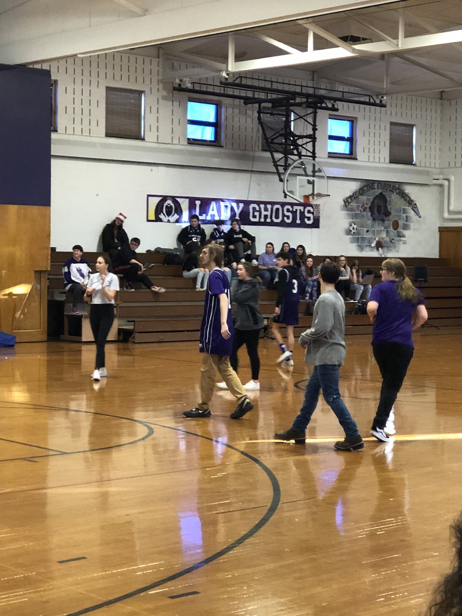 saintadmin's tweet image. ACS celebrated our winter athletes and musical cast today at our winter pep rally.  Good luck to all our teams that are playing this holiday break! #acsghosts @ACSDghosts