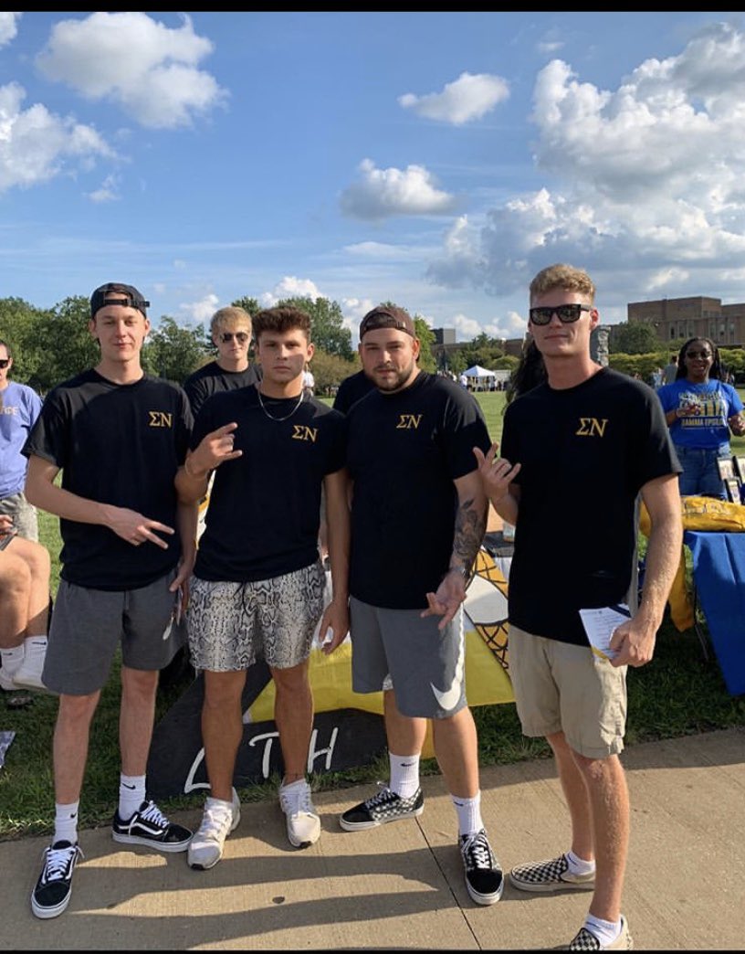 We would like to wish a Happy Birthday to our President Kyle Tarzon. Have a great time celebrating your 20th🎉 #ZΓ898