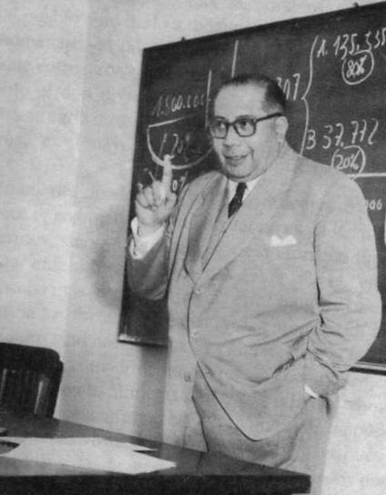 El 20 de diciembre de 1956 fallece el gran médico sanitarista Ramón Carrillo. Sin duda un referente de la salud pública argentina. 

Su legado sigue vigente a través del tiempo, nos motiva e impulsa en la tarea cotidiana.