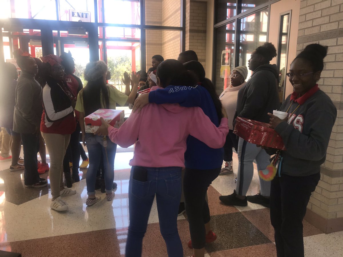 Operation Christmas in a SHOE BOX!!!

The <a href="/ODMSMustangs/">O'Donnell Middle</a> Cheerleaders, CIS <a href="/cishouston/">Communities In Schools of Houston</a> and Student Council each adopted a class and donated Christmas gifts to spread some holiday CHEER! Seeing the look on their faces as they received their gifts was priceless! #tistheseason