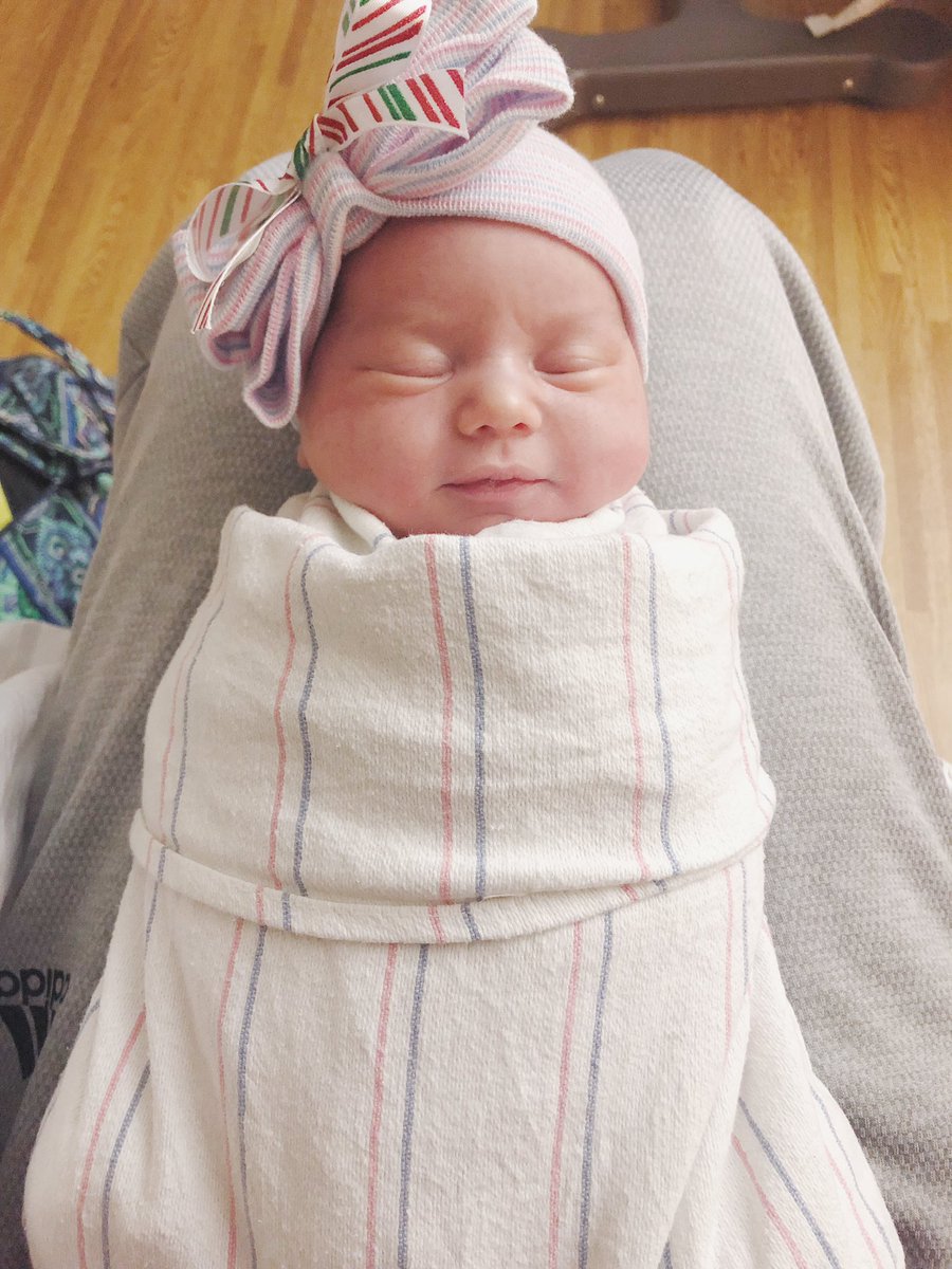 coachmattgow's tweet photo. Welcome to the family Olivia Elizabeth Gow! #dadofadaughter #blessedwithadaughter https://t.co/yPQesY3ZQr